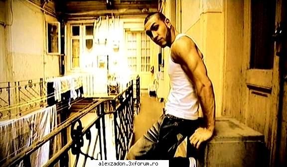 si se stie deja ca vor muoolt prea bine...e atat de cris e si cris sunt number one!!! :d alex la